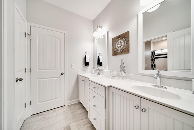 bathroom with vanity