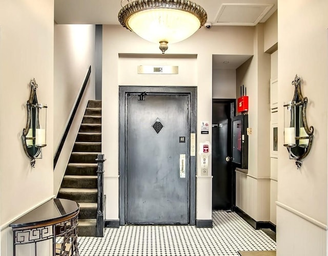 entrance foyer with elevator