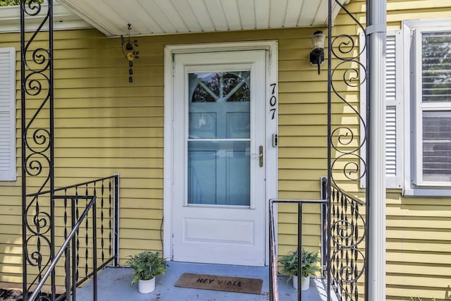 view of entrance to property