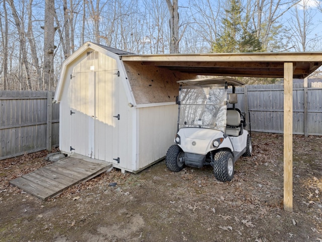 view of outbuilding