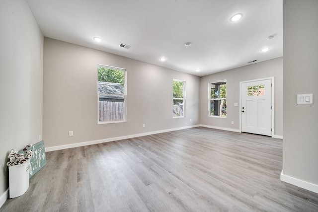 empty room featuring light hardwood / wood-style flooring