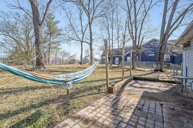 view of yard featuring a patio