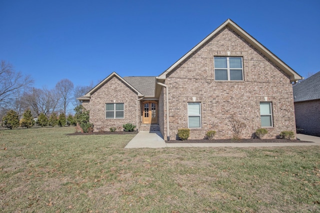 view of front of home with a front lawn