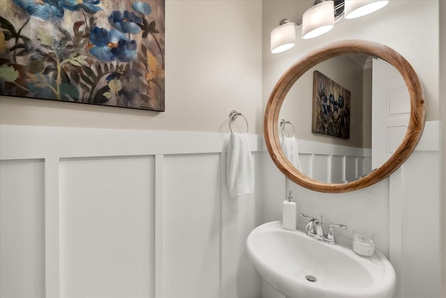 bathroom with sink