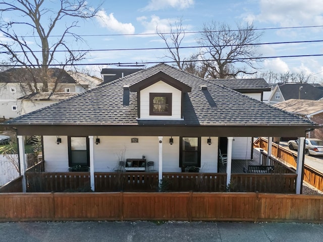 view of front of property with covered porch