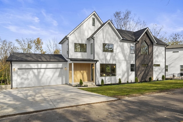 view of front of home with a front lawn