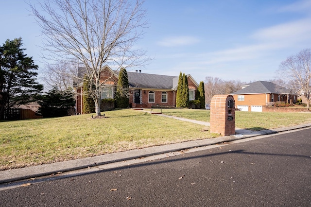 single story home with a front yard