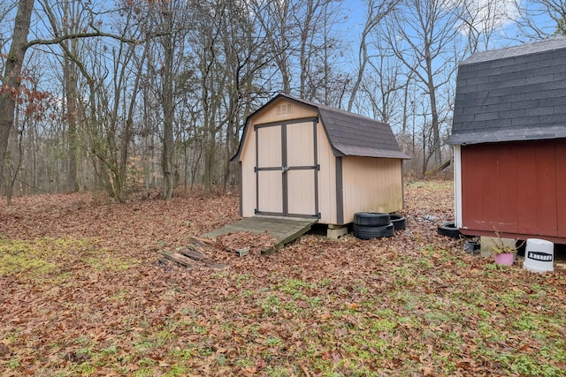 view of outbuilding