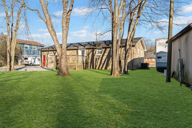 view of yard featuring central AC