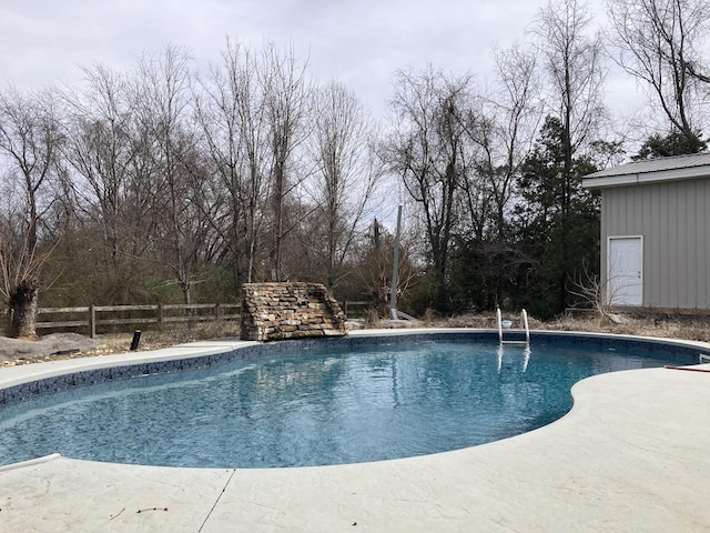 outdoor pool with fence