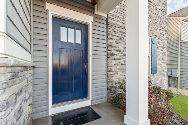 view of property entrance