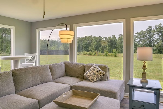 view of sunroom / solarium