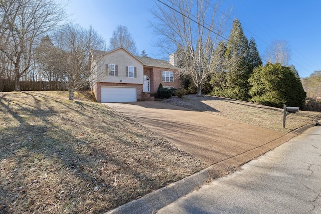 view of front facade with a garage