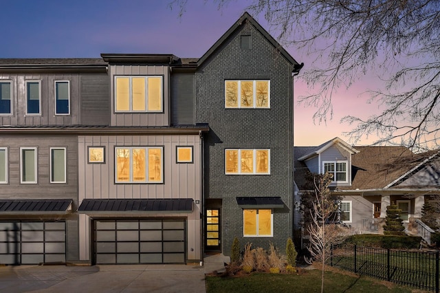 view of front of home featuring a garage