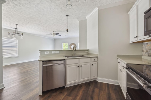 kitchen with sink, hanging light fixtures, kitchen peninsula, stainless steel appliances, and white cabinets