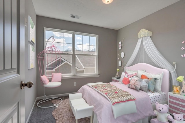 bedroom featuring carpet floors