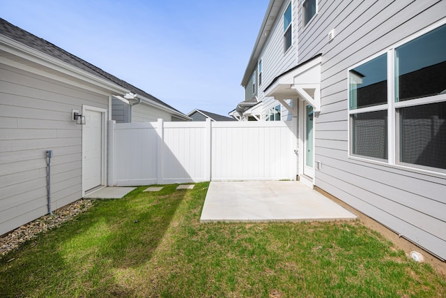 5061 Greentree Dr, Smyrna, TN 37167 - view of yard featuring a patio
