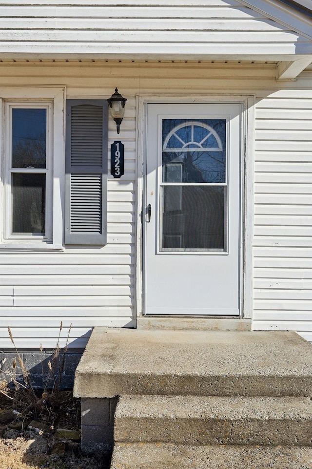 view of entrance to property