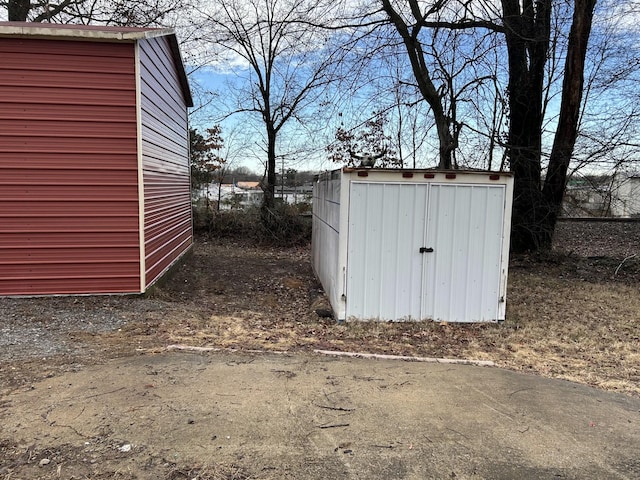 view of outdoor structure