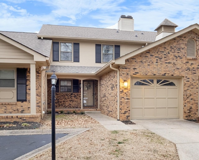 view of front facade featuring a garage