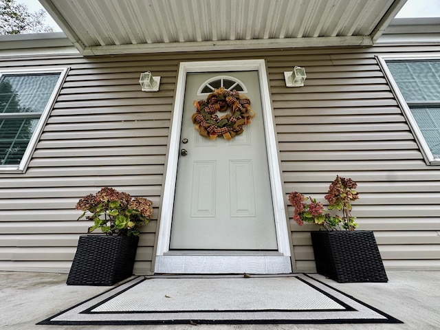 view of property entrance