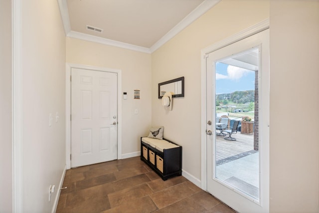 entryway featuring ornamental molding