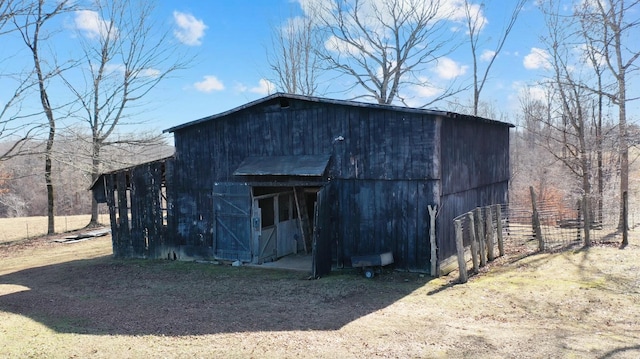 view of outdoor structure