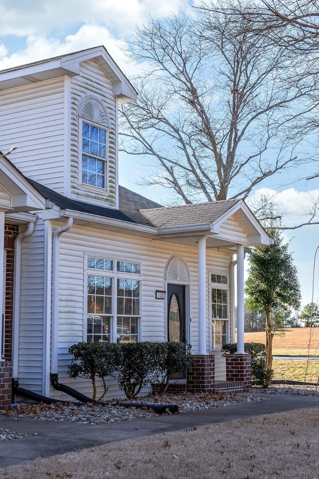 view of front of house