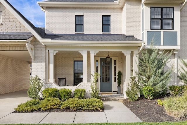 view of front of home featuring a porch