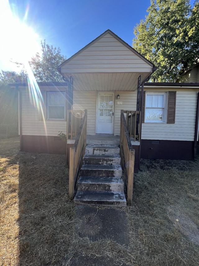 bungalow-style home featuring a porch