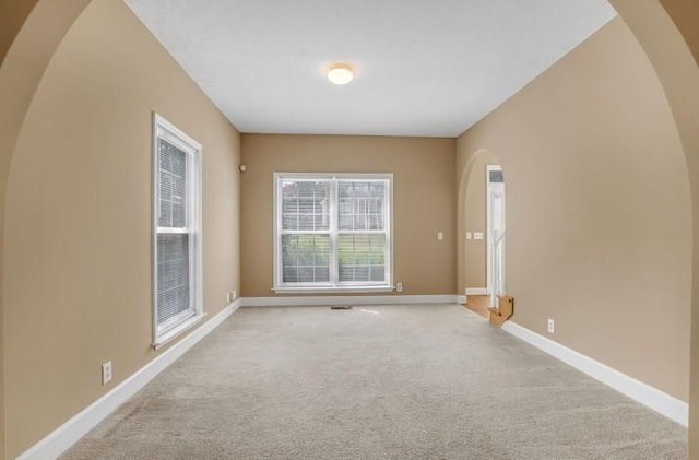 view of carpeted spare room