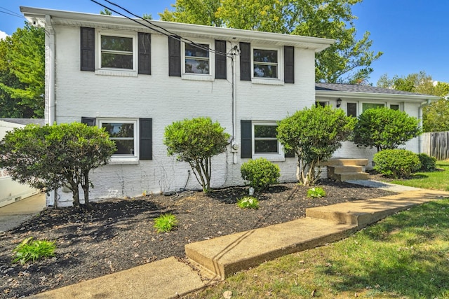 view of front of house