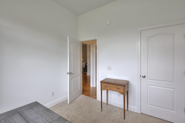 unfurnished bedroom featuring carpet floors