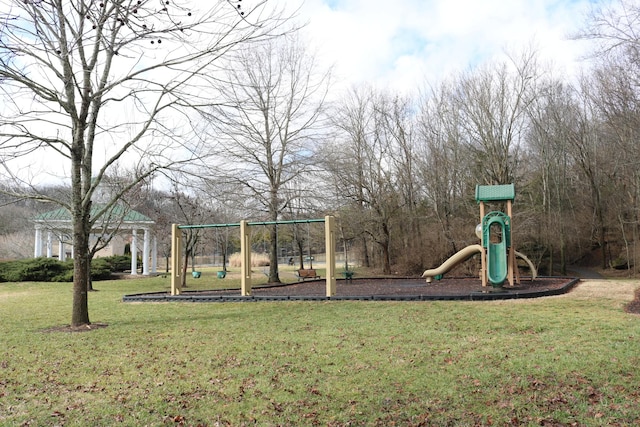 view of jungle gym featuring a yard