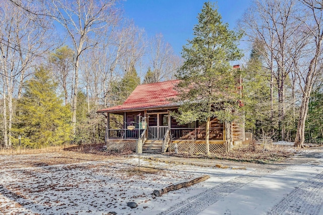 view of front of home featuring a porch