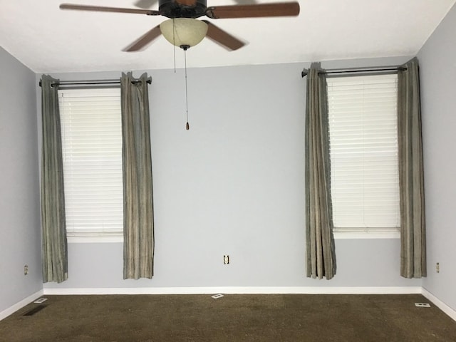 empty room with ceiling fan