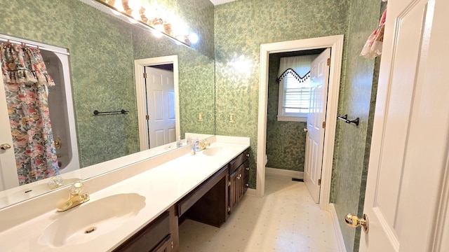 bathroom with vanity