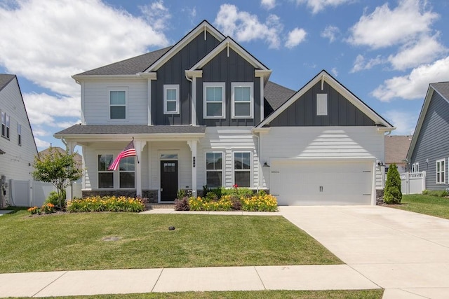 510 Dovetail Dr, Smyrna, TN 37167 - craftsman-style home featuring board and batten siding, a garage, and driveway