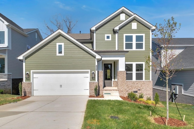 craftsman inspired home with a front lawn