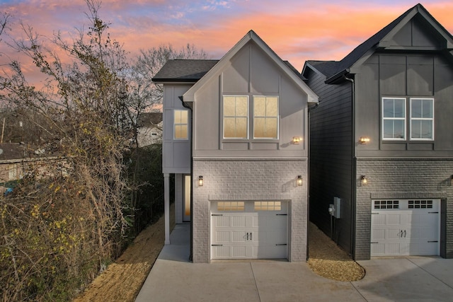 view of front of house featuring a garage