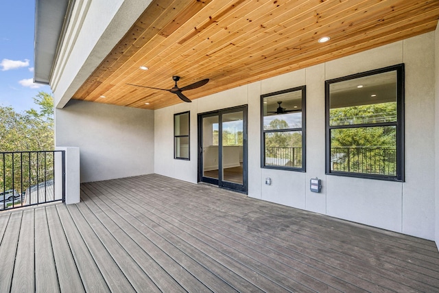 deck with ceiling fan