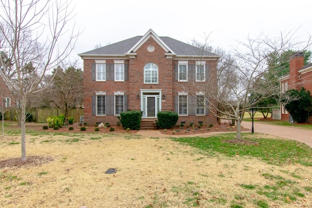 colonial house with a front yard