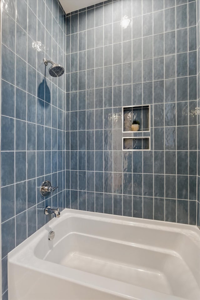 full bath featuring shower / washtub combination