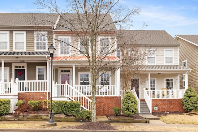 view of front facade featuring covered porch