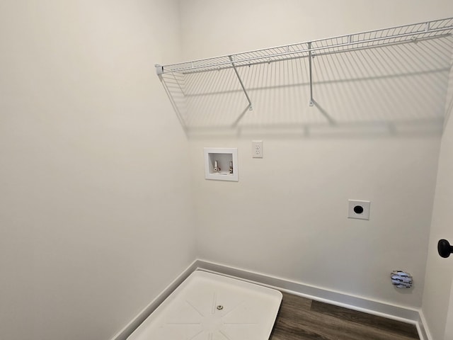 2391 Nelson Way, Cookeville, TN 38506 - laundry room featuring hookup for a washing machine, hookup for an electric dryer, baseboards, and dark wood finished floors