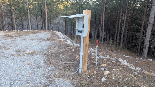 29 Summit Dr, Linden, TN 37096