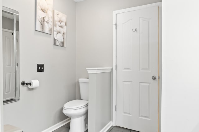 bathroom featuring toilet