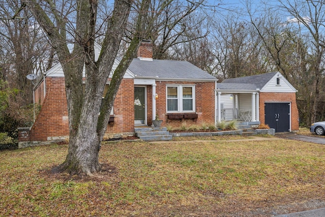 bungalow with a front yard