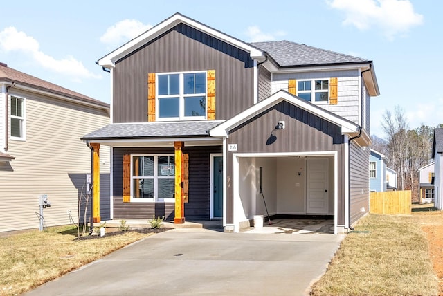 view of front of home featuring a porch and a front yard