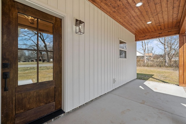 view of entrance to property